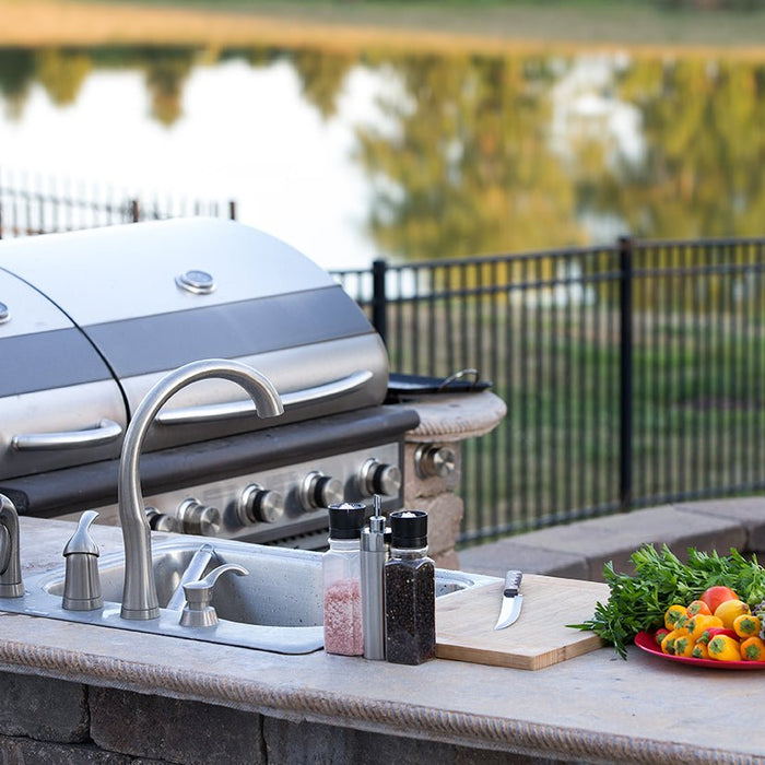 Outdoor Kitchen Buying Guide: Most Important Things to Consider Before Purchasing - Stone and Heat